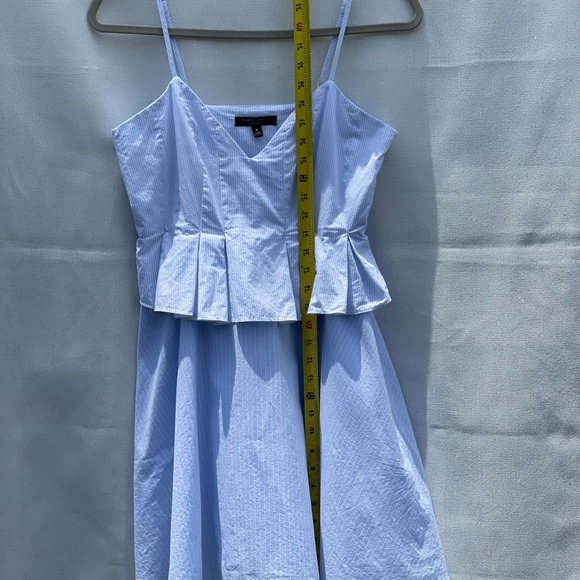 Dress - Picture 6 of 7